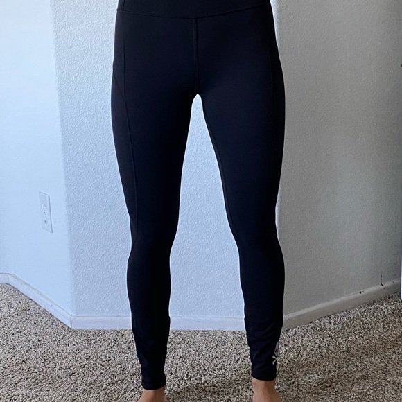 LULU x SOULCYCLE Leggings 2 - Picture 2 of 4